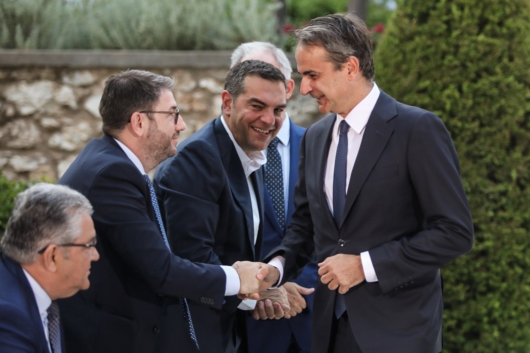 ΠΑΣΟΚ: Στη σκιά της ΔΕΘ και του εκλογικού νόμου με κεντροαριστερές ζυμώσεις