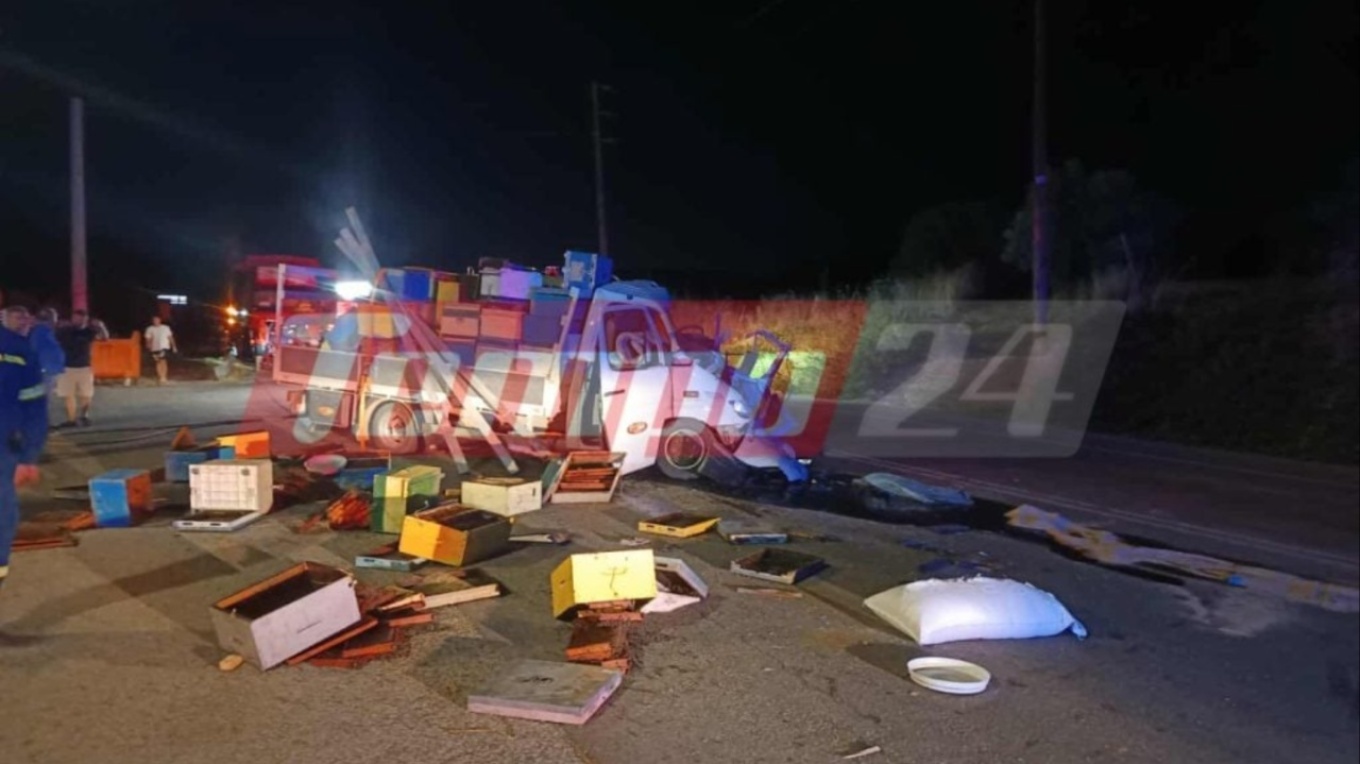 Θανατηφόρο τροχαίο στην Αχαΐα: Νεκρός 60χρονος μετά από σφοδρή σύγκρουση νταλίκας με φορτηγάκι