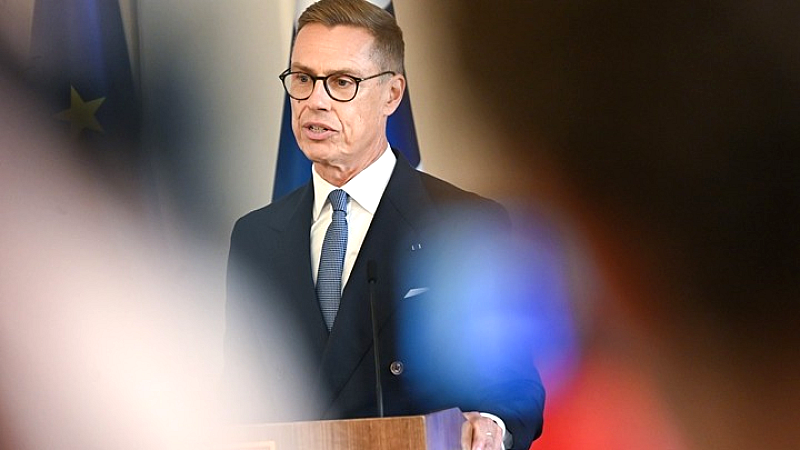 Στο Κίεβο ο πρόεδρος της Φινλανδίας για κρίσιμες συνομιλίες με τον Β. Ζελένσκι