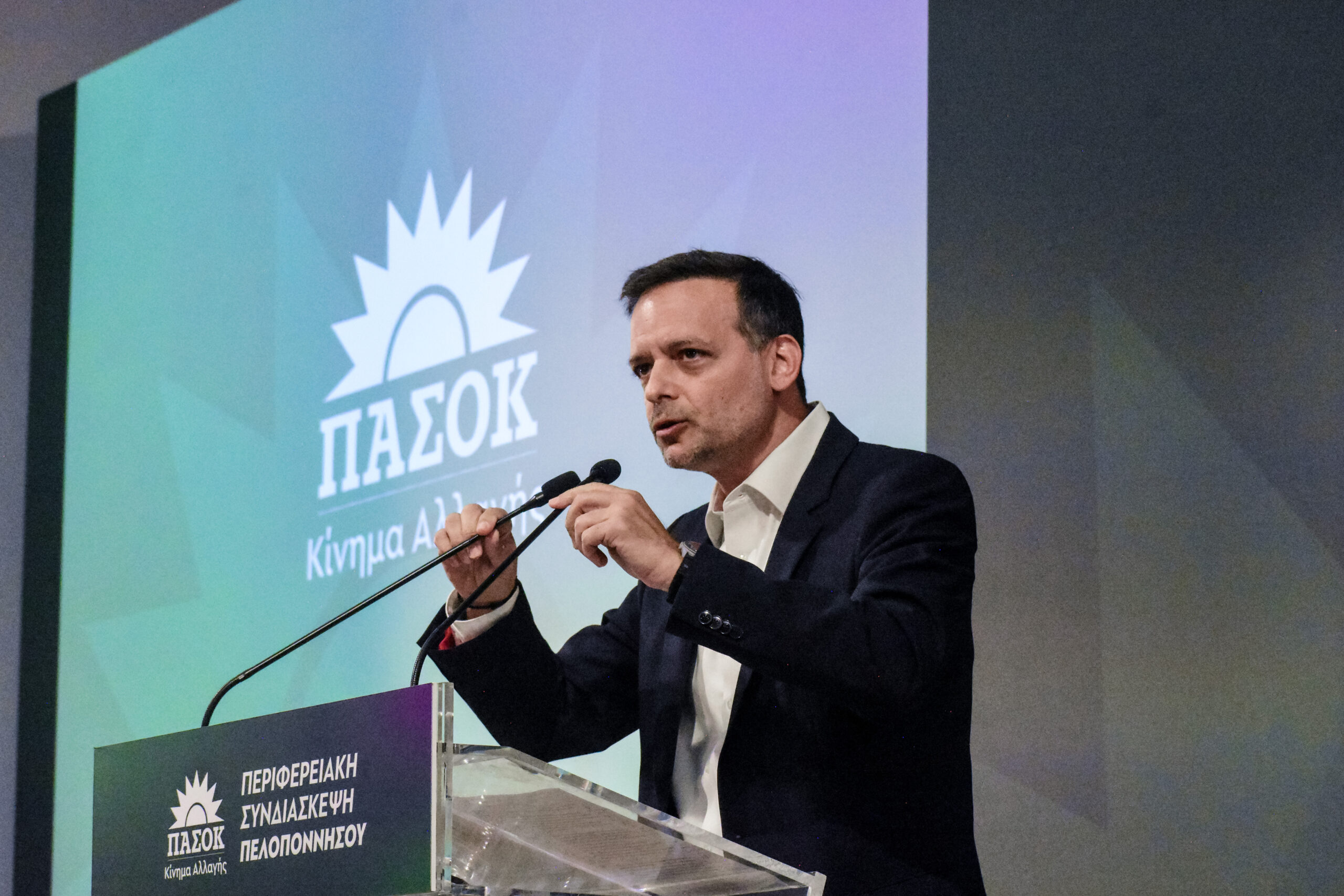 Χάρης Δούκας: «Να τολμήσουμε» – 51 χρόνια από την ίδρυση του ΠΑΣΟΚ