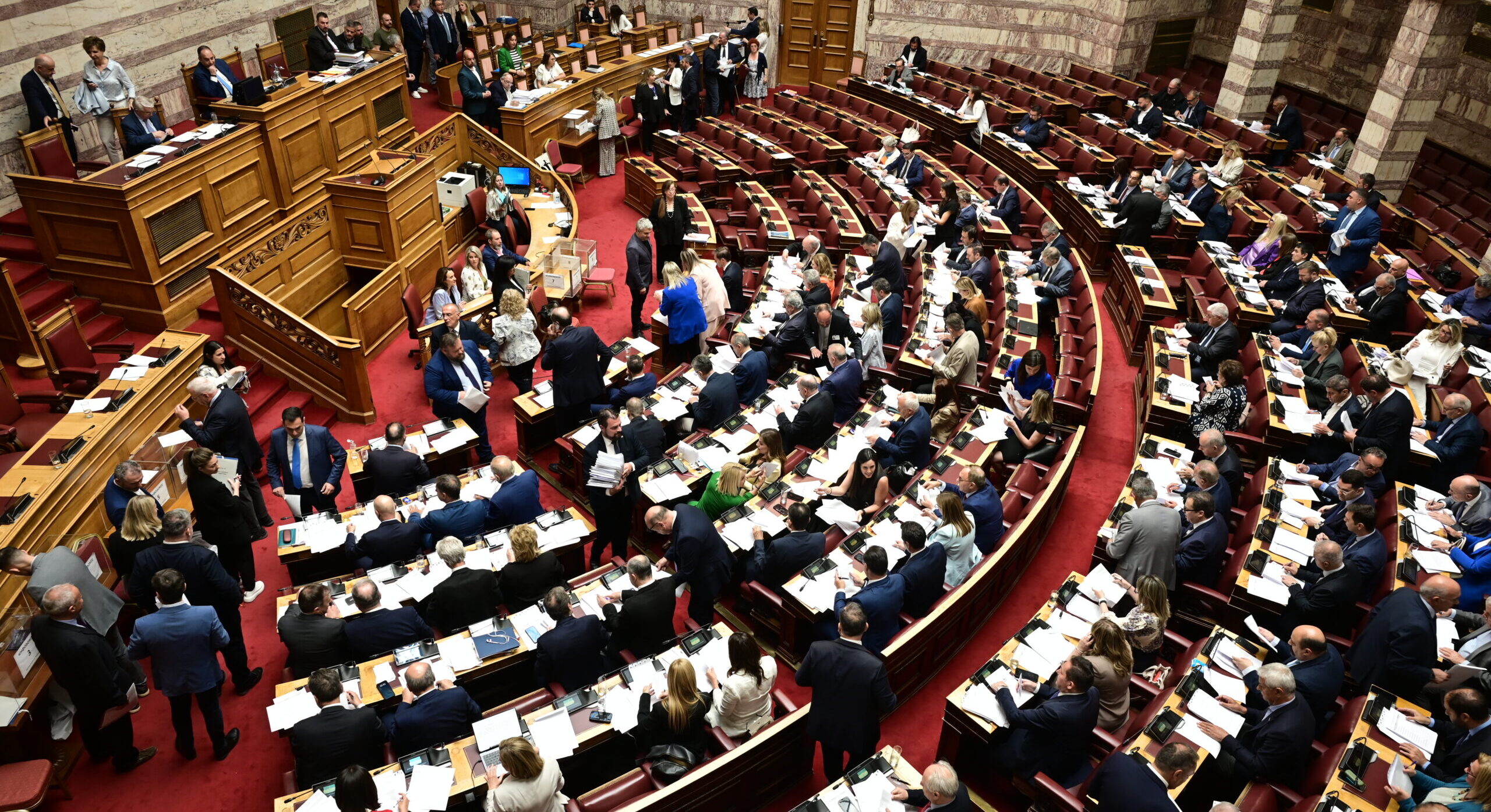 Κλιμακώνεται η ένταση για τον ΟΠΕΚΕΠΕ: Δεσμεύσεις περιουσιών 22,7 εκατ. ευρώ – Για «κορύφωση της διαφθοράς» μιλά η αντιπολίτευση