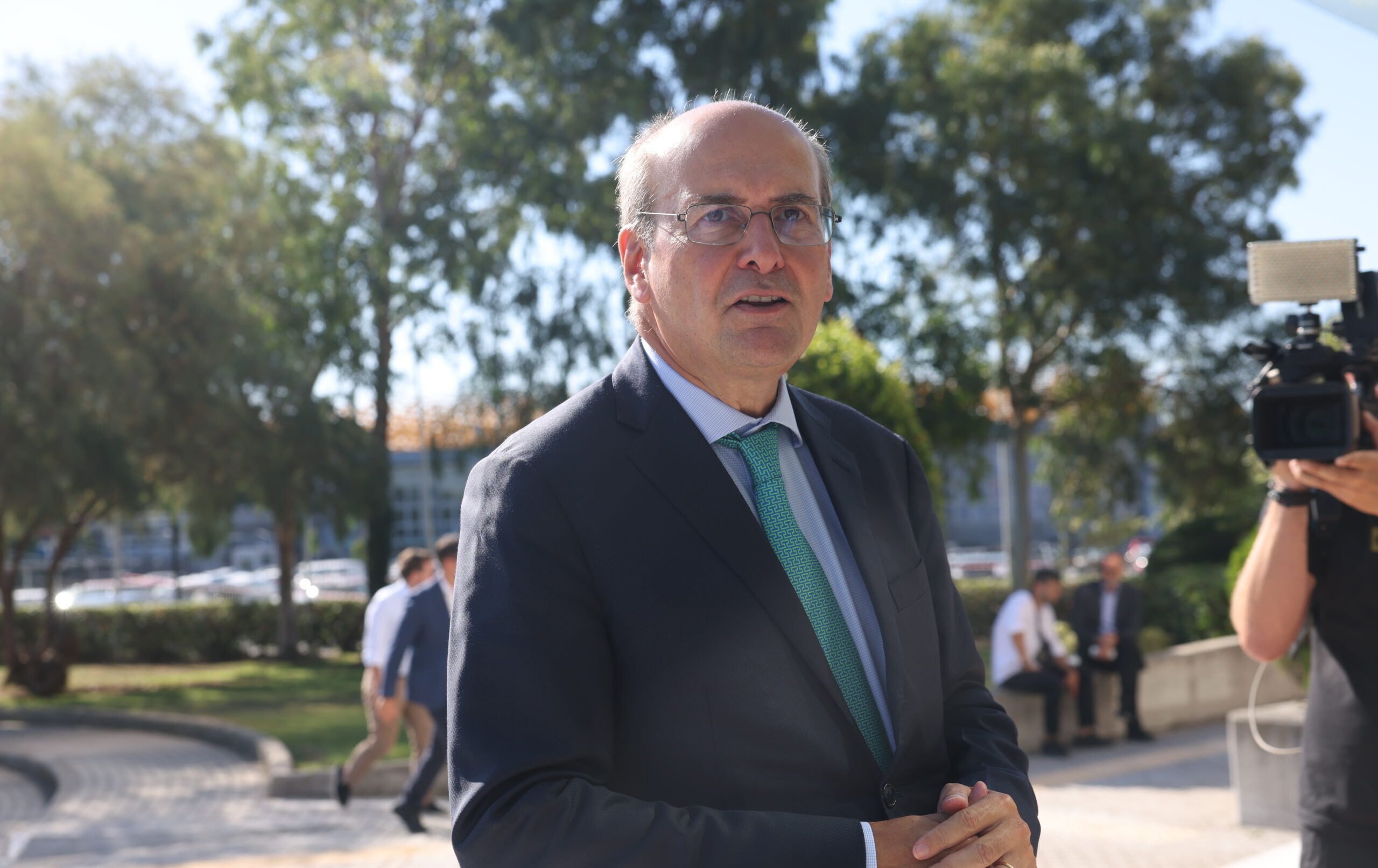 Χατζηδάκης: «Είναι προφανές ότι η Ελλάδα έχει αφήσει πίσω την κρίση και έχει ανέβει αρκετά σκαλιά ψηλότερα»