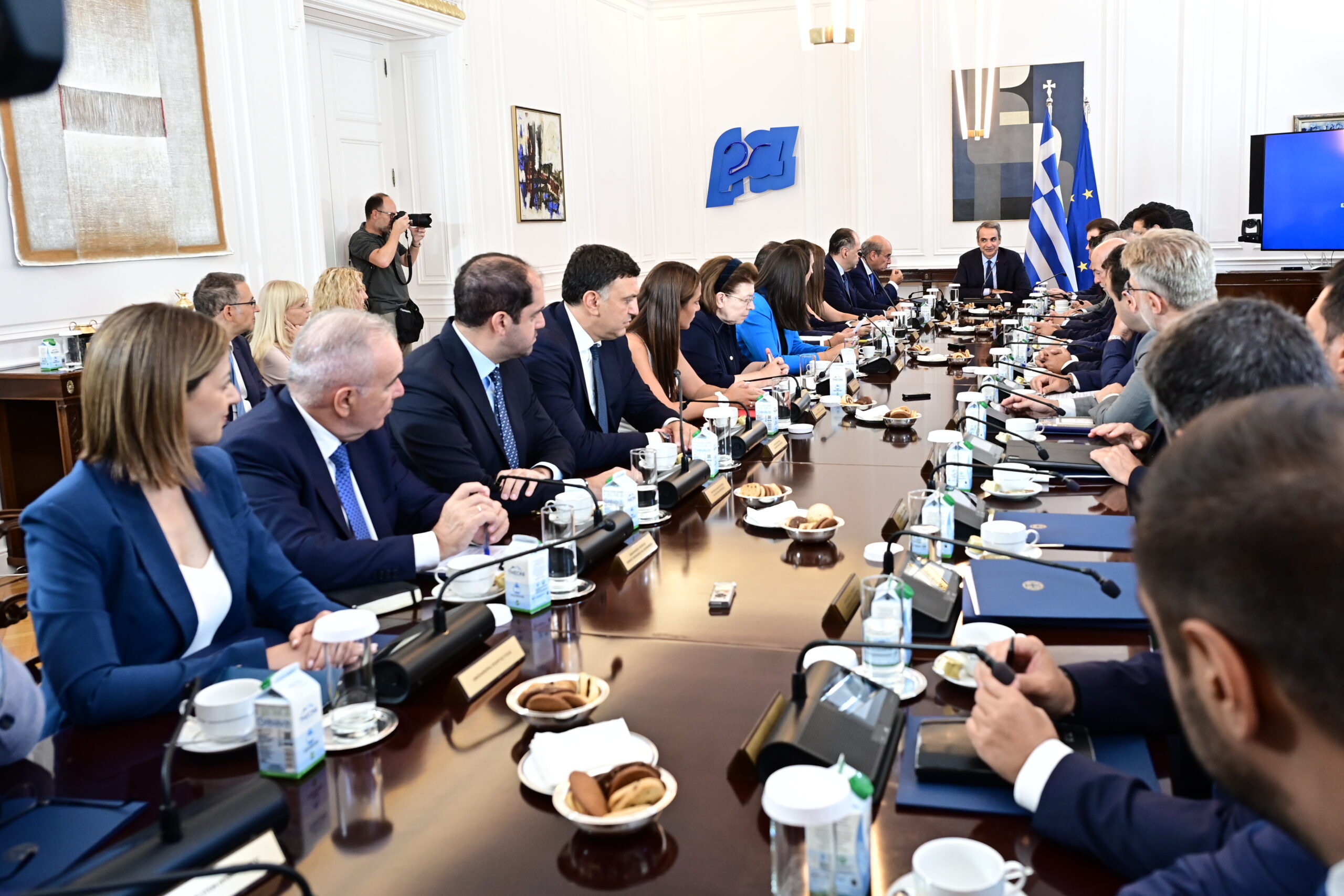 Χρέη άνω των 7 εκατ. ευρώ για μέλη της κυβέρνησης – Οι υπουργοί που βρίσκονται στην κορυφή της λίστας