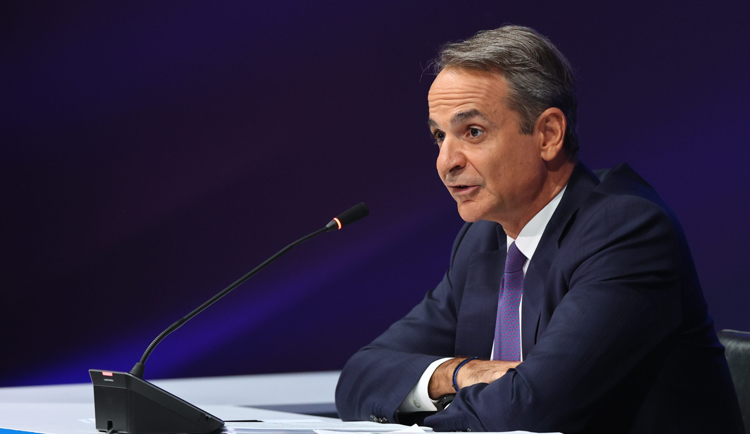 Πόσο «ψίχουλα» είναι η φορολογική μεταρρύθμιση Μητσοτάκη;