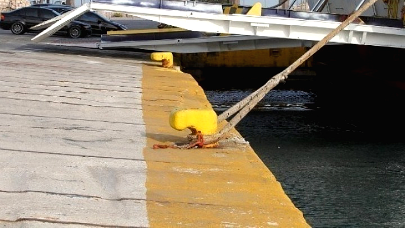 Αλλαγές και ακυρώσεις δρομολογίων από το λιμάνι του Πειραιά λόγω ισχυρών ανέμων
