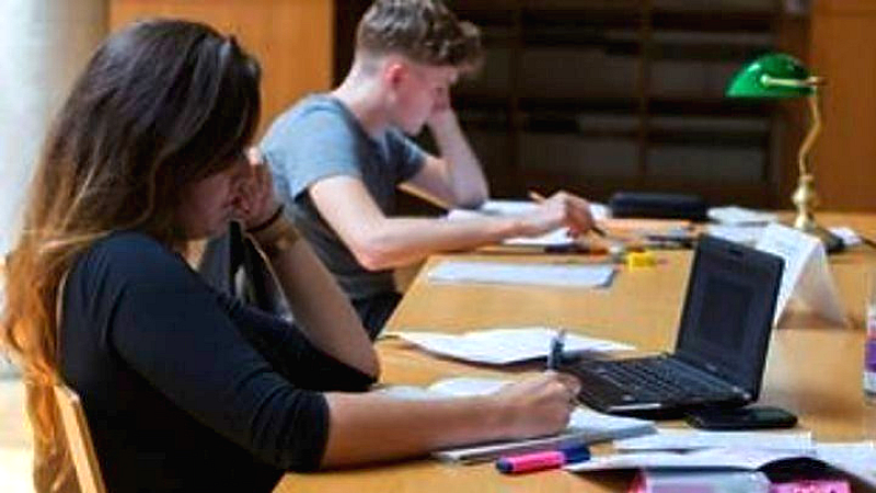 Ανοίγει η πλατφόρμα υποβολής αιτήσεων για μετεγγραφές φοιτητών έως 2 Οκτωβρίου