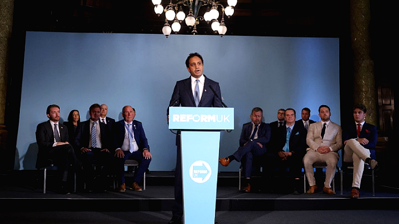 Reform UK: Ανεβαίνει η δημοτικότητα του κόμματος του Νάιτζελ Φάρατζ στο ετήσιο συνέδριο