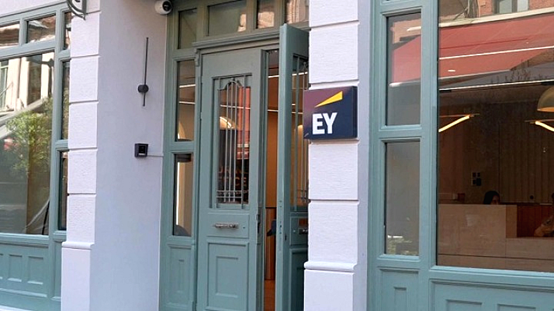 Η EY επενδύει στην ανάπτυξη με νέα γραφεία στο Μαρούσι και τη Θεσσαλονίκη