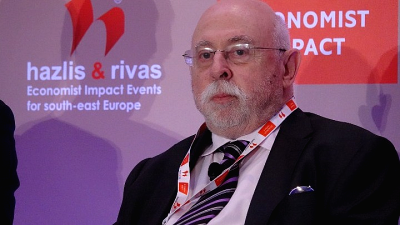 Δημόσιες υποδομές στην Ελλάδα: Πώς μπορεί να συμβάλει το κράτος στην ανάπτυξή τους
