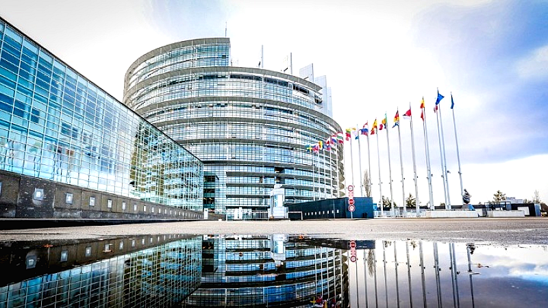 Υποψηφιότητες για το Βραβείο Ζαχάρωφ: Δημοσιογράφοι στην Παλαιστίνη, Σέρβοι φοιτητές και Τσάρλι Κερκ