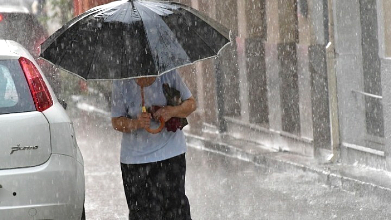 Προβλήματα στην Κρήτη από την πρώτη δυνατή βροχόπτωση – Κατολισθήσεις και πλημμύρες στη Βιάννο και τη Μεσαρά