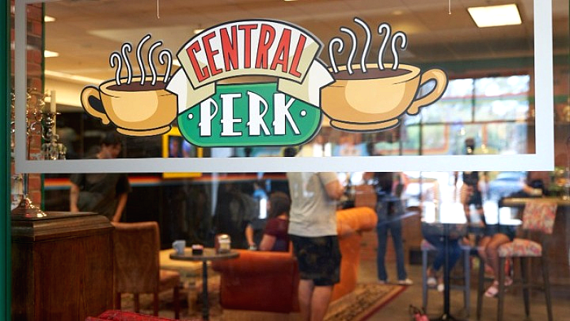 Άνοιγμα του καφέ Central Perk στην καρδιά της Times Square