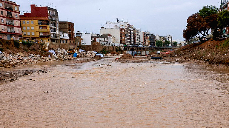 Μείωση του επιπέδου συναγερμού για βροχές και πλημμύρες στην περιφέρεια της Βαλένθια