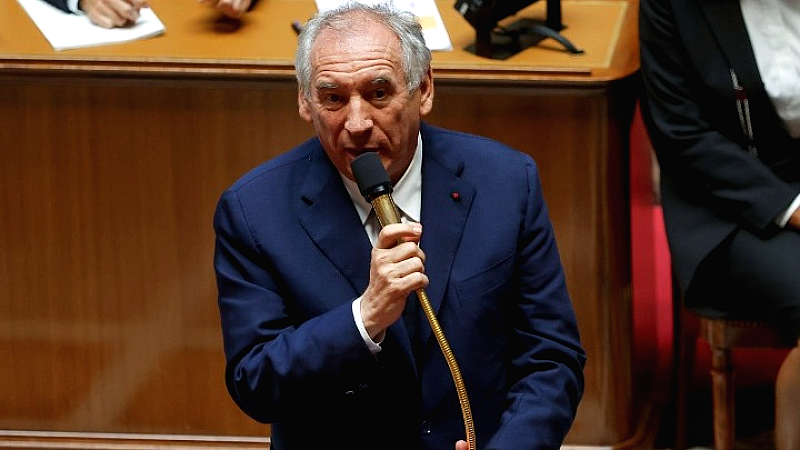 Παραίτηση του Φρανσουά Μπαϊρού: Μια νέα πολιτική κρίση στη Γαλλία