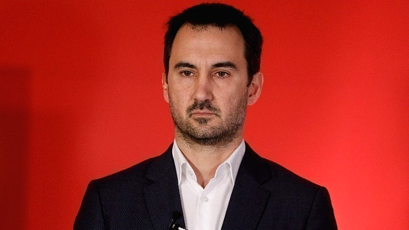 Ο Αλέξης Χαρίτσης καταγγέλλει την εξαπάτηση των Ελλήνων από τον κ. Μητσοτάκη στη ΔΕΘ