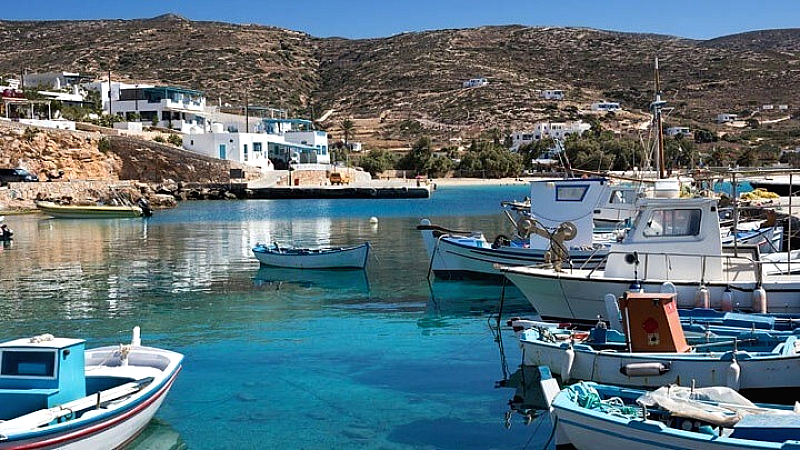Μικρές Κυκλάδες: Τα 10 πιο αγαπημένα «μικροσκοπικά νησιά» για τους Γάλλους ταξιδιώτες