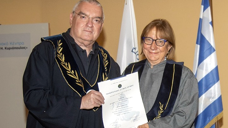 Πραγματοποιήθηκε η ανακήρυξη της Jane Sandall ως Επίτιμη Καθηγήτρια του Τμήματος Μαιευτικής του ΠΑΔΑ