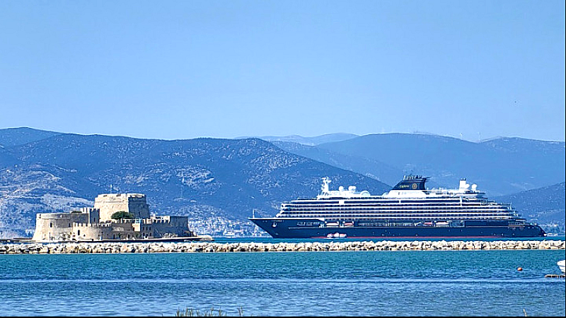 Στρατηγικές επενδύσεις για την ενίσχυση της κρουαζιέρας στην Ελλάδα