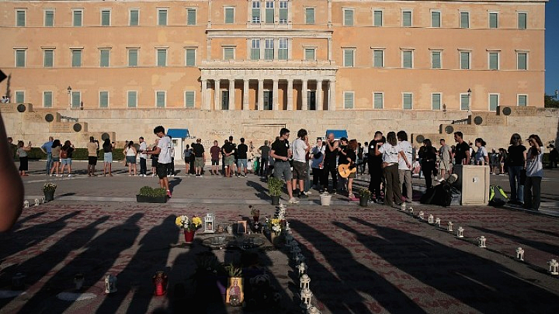 Δικαιοσύνη για τα Τέμπη: Συγκέντρωση στο Σύνταγμα