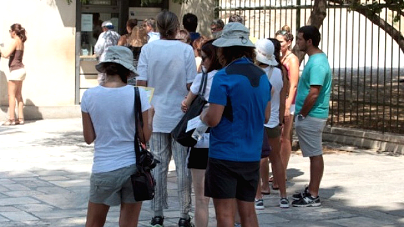 Αύξηση εσόδων από τον τουρισμό στην Ελλάδα: Πάνω από 12 δισ. ευρώ το επτάμηνο Ιανουαρίου – Ιουλίου 2025