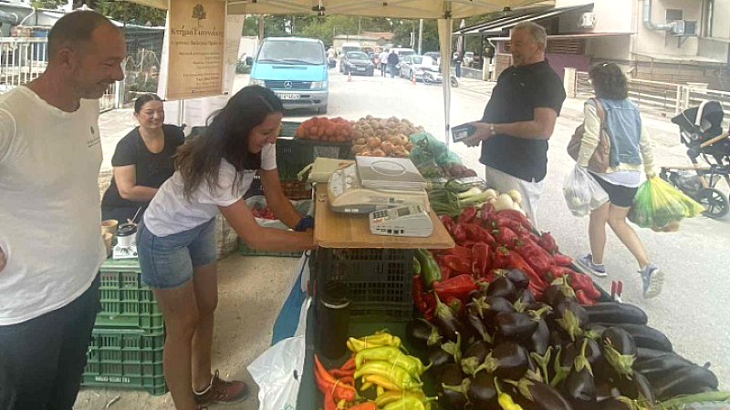Εγκαινιάστηκε η λαϊκή αγορά βιολογικών προϊόντων στη Θέρμη