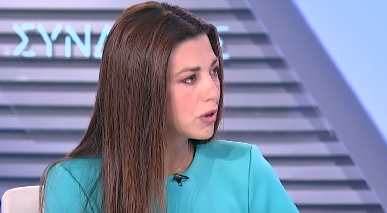 Ζαχαράκη: «Πάνω από 24.000 αναπληρωτές και 48.500 εκπαιδευτικοί έχουν διοριστεί από το 2019» – «Θέλουμε να αποκτήσει αξία το εθνικό απολυτήριο»