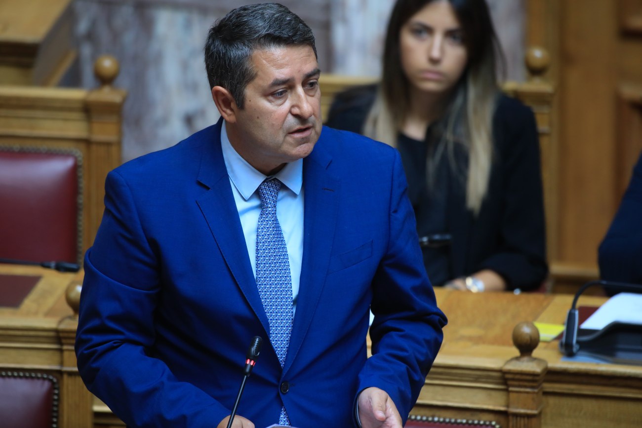 Παραδοχή Μυλωνάκη στη Βουλή για υπηρεσιακό σημείωμα στο Μαξίμου σχετικά με τον ΟΠΕΚΕΠΕ