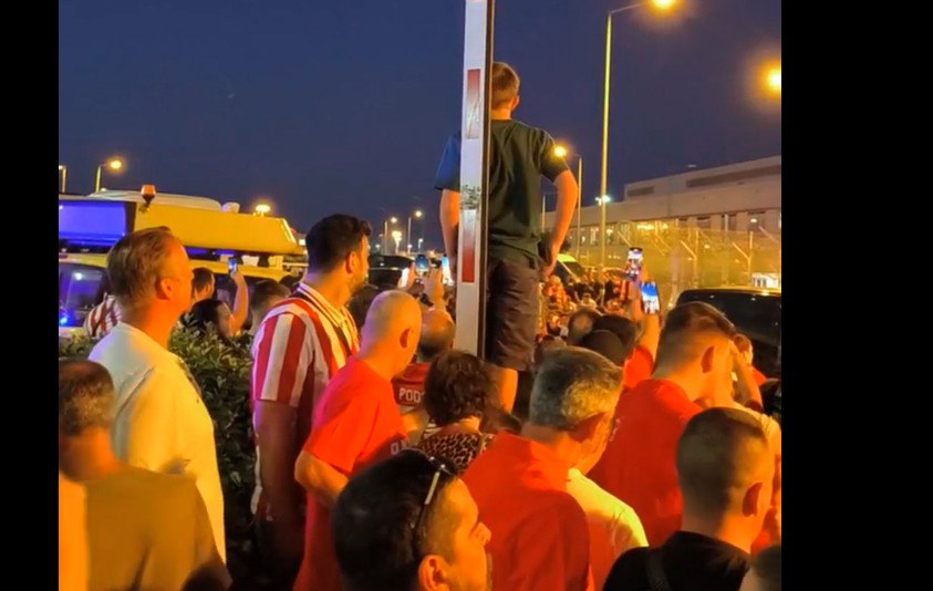 Σύγχυση για Ποντένσε: Αντίκτυποι στο Ελ. Βενιζέλος για τον Πορτογάλο σούπερ σταρ (βίντεο)