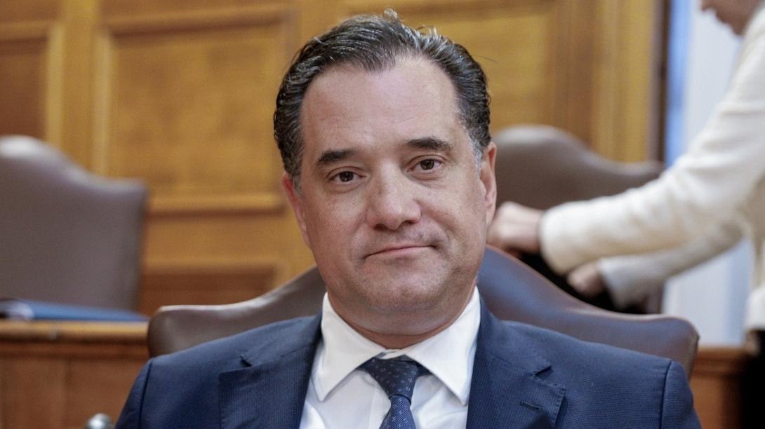 Βίντεο του Άδωνι Γεωργιάδη προκαλεί αντιδράσεις για τους υγειονομικούς