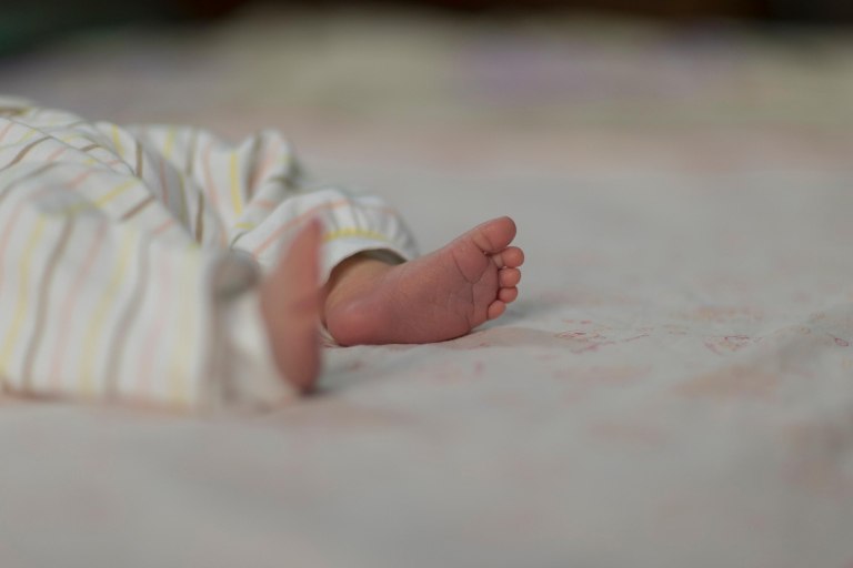 Εγκατάλειψη βρέφους στην Ακρόπολη: Συνελήφθη γυναίκα