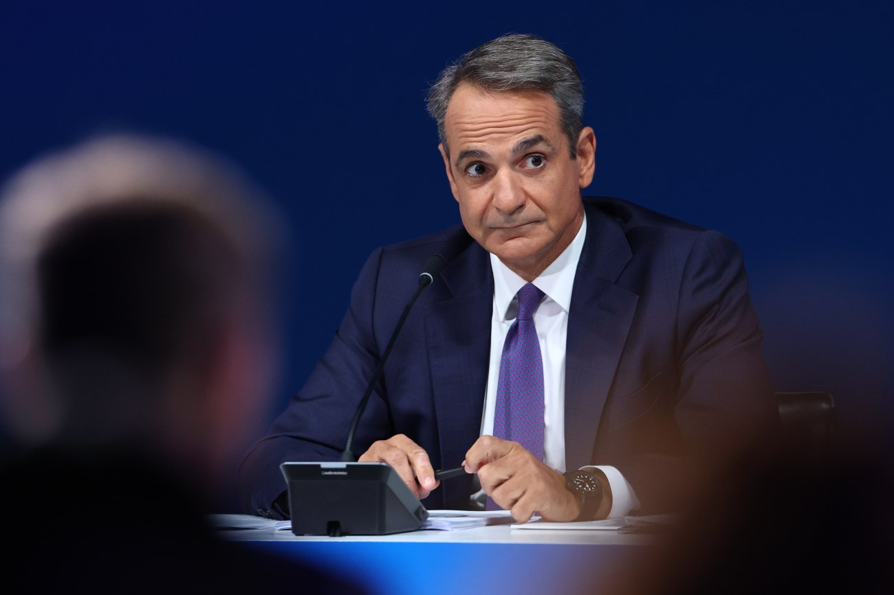 Στρατηγικές αποκλεισμού των μη φιλικών ΜΜΕ κατά τη συνέντευξη Τύπου του Μητσοτάκη