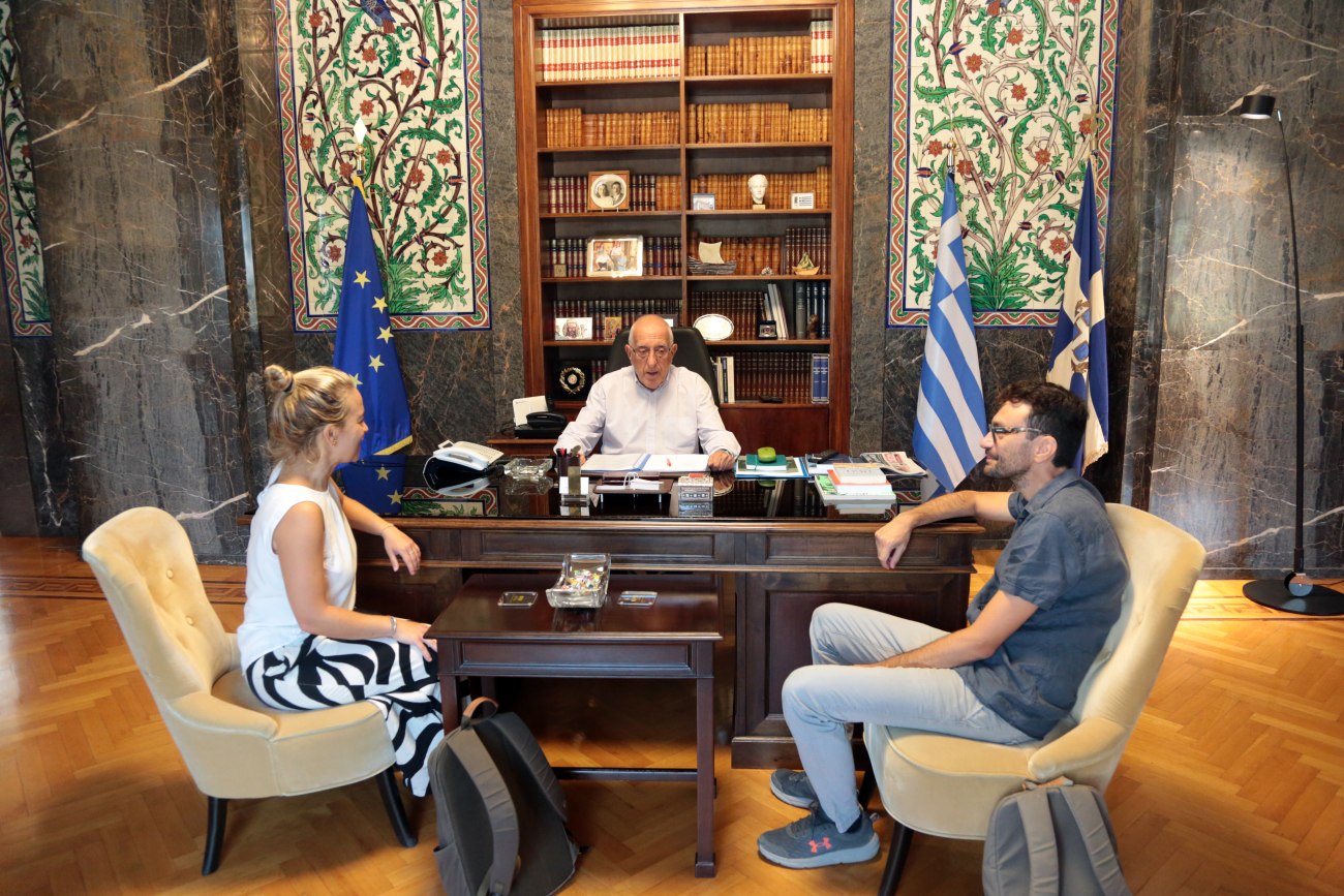Οι Γιατροί Χωρίς Σύνορα ζήτησαν τη βοήθεια της Βουλής για την ιατρική εκκένωση της Γάζας – Η απάντηση του Κακλαμάνη