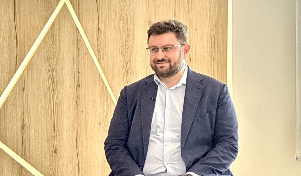 Κώστας Ζαχαριάδης στο OT Forum: Η κυβέρνηση είναι ανίκανη, αποτυχημένη και διεφθαρμένη – Απαιτείται ενότητα και υπέρβαση
