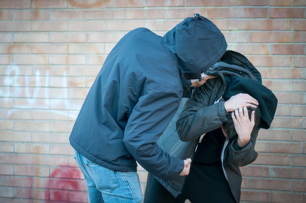 Ηλιούπολη: Συνελήφθησαν τέσσερις ανήλικοι για επίθεση σε 18χρονο
