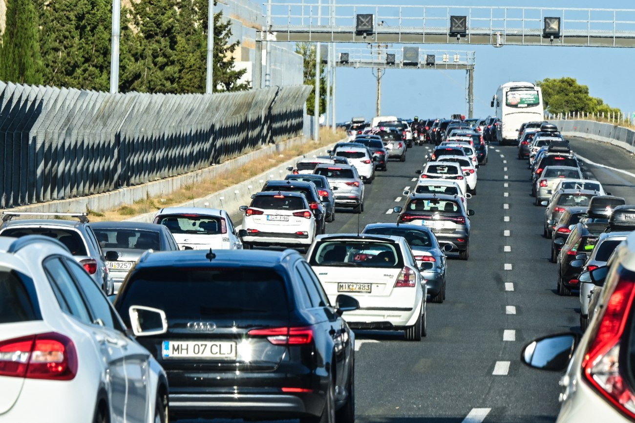 Σε εφαρμογή ο νέος Κώδικας Οδικής Κυκλοφορίας: Αυστηρότερες ποινές για κινητό, ταχύτητα και αλκοόλ