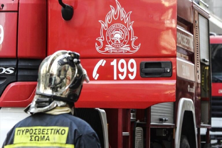 Πυρκαγιά σε εργοστάσιο στην Κηφισιά