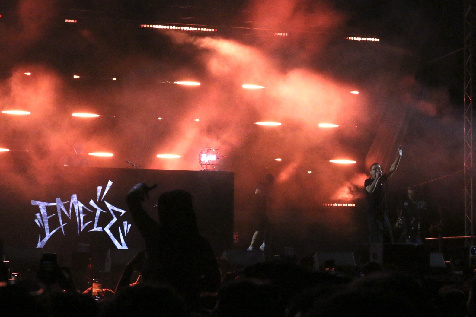 Off the hook festival: η ραπ ζωντάνεψε στο ΟΑΚΑ