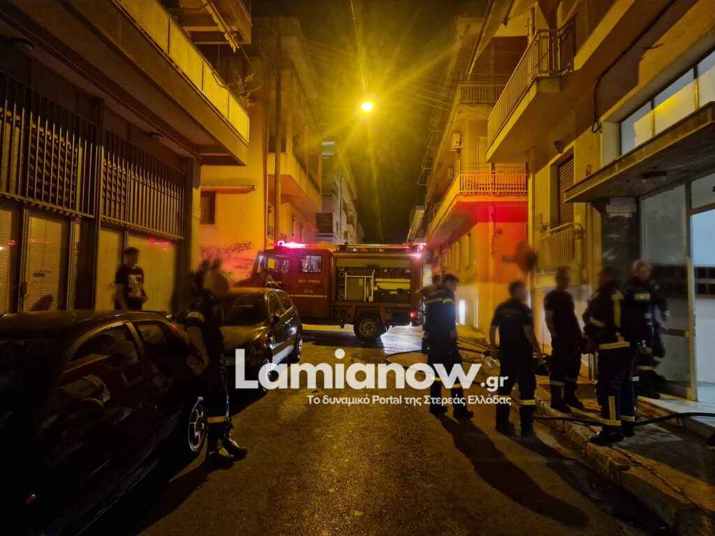 Λαμία: Σοβαρή φωτιά σε διαμέρισμα – Κινδύνευσε οικογένεια, έξι άτομα στο νοσοκομείο