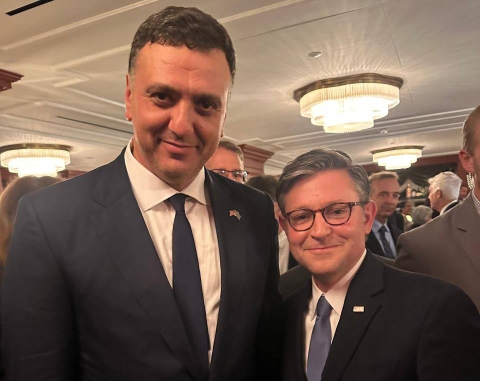 Η συνάντηση του Βασίλη Κικίλια με τον Μάικ Τζόνσον: Σημαντικές εξελίξεις στην ελληνοαμερικανική συνεργασία