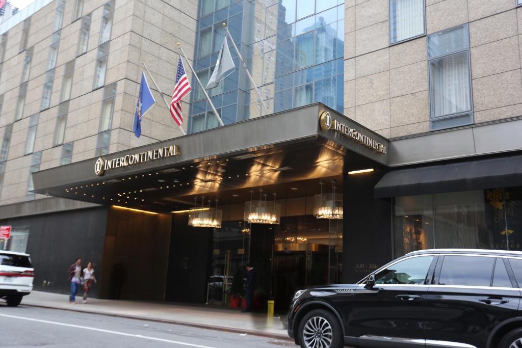 Πώληση του InterContinental New York Times Square: Σημαντικές εξελίξεις στον τομέα των ξενοδοχείων