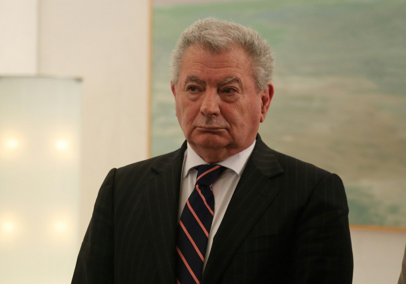 Δίκη Σήφη Βαλυράκη: Ξεκίνησε η διαδικασία, αθώοι δηλώνουν οι δύο κατηγορούμενοι