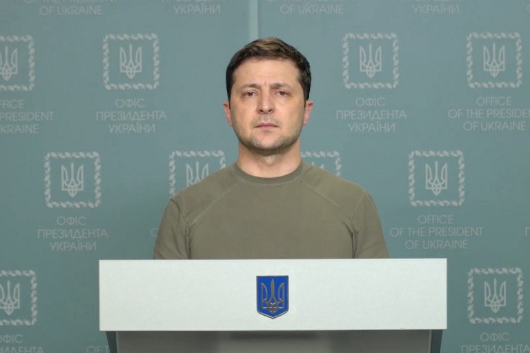 Ο Ζελένσκι συζήτησε τις αμερικανικές προμήθειες όπλων με τον απεσταλμένο της Ουάσινγκτον Κέλογκ