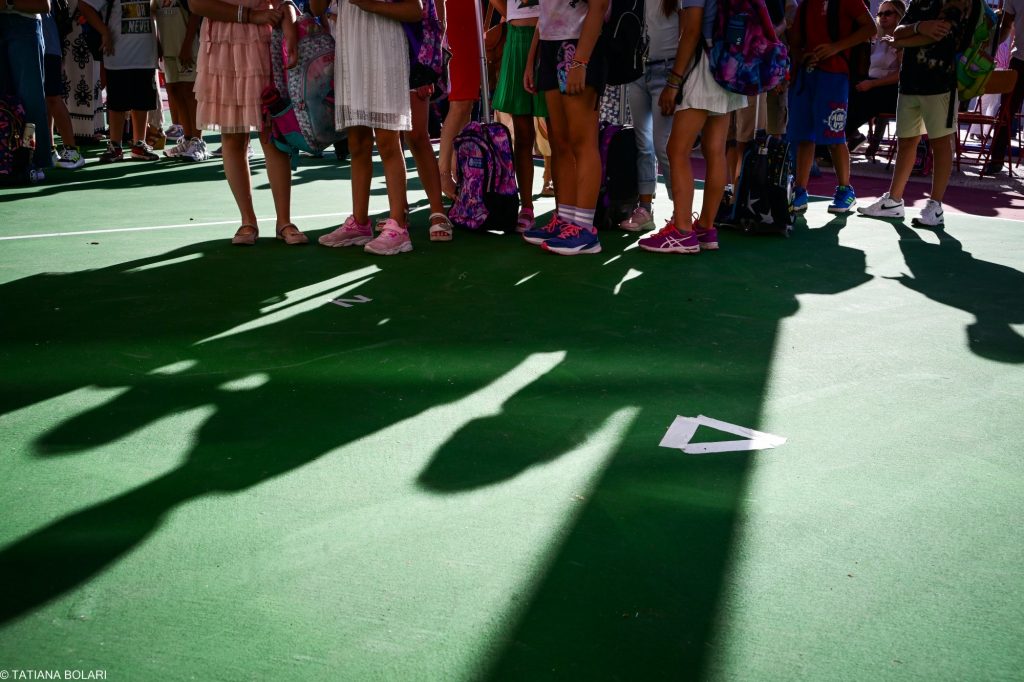Κόφτες στο ολοήμερο σχολείο: Αντίκτυποι στην εκπαίδευση και οι υποσχέσεις που διαψεύστηκαν