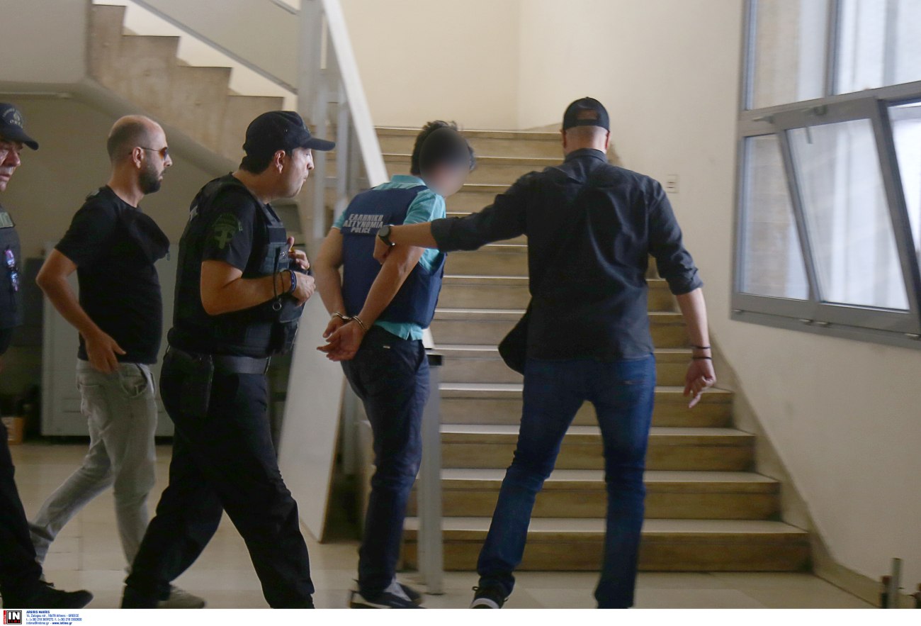 Θεσσαλονίκη: Στη φυλακή ο 50χρονος αδελφός που σκότωσε την αδελφή του – Όσα αποκάλυψε στην απολογία του