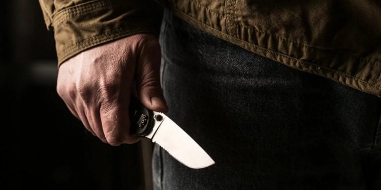 Πάτρα: Απειλή με μαχαίρι σε πρώην σύζυγο και σύλληψη του δράστη από την αστυνομία