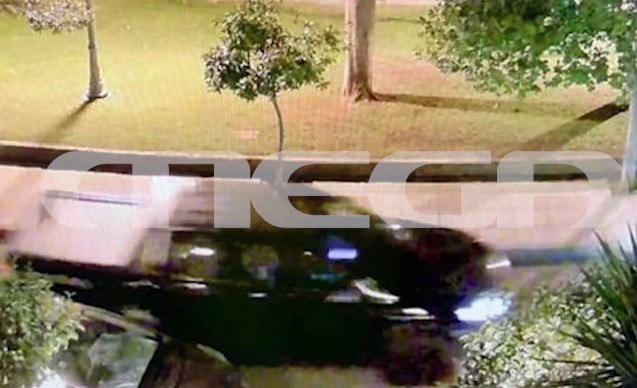 Η στιγμή που ο Μπισμπίκης αποχωρεί από τον τόπο του ατυχήματος στη Φιλοθέη