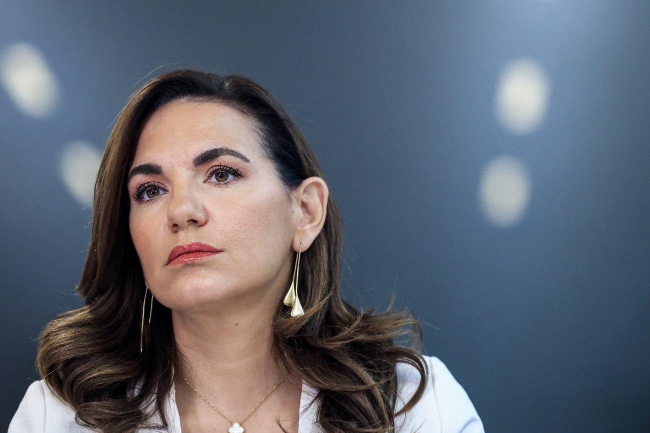 Ξεκίνησε η δίκη της Όλγας Κεφαλογιάννη για το διαζύγιο με τον Μίνωα Μάτσα και την επιμέλεια των παιδιών