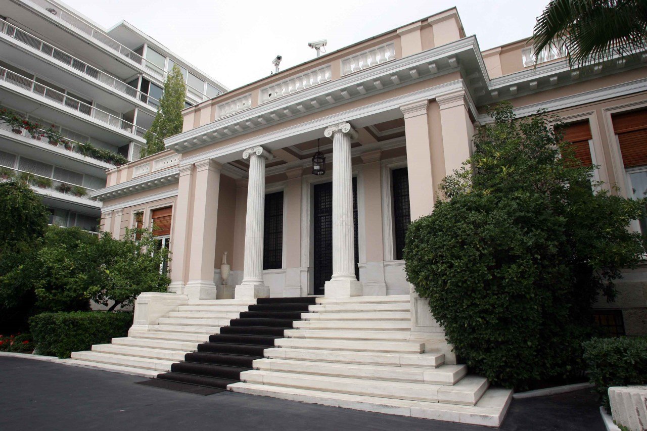 Η στρατηγική του Μαξίμου: Ανασυγκρότηση και επιστροφή στο δόγμα νόμος και τάξη