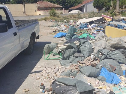 Θεσσαλονίκη: Τρεις συλλήψεις για παράνομη απόρριψη μπαζών