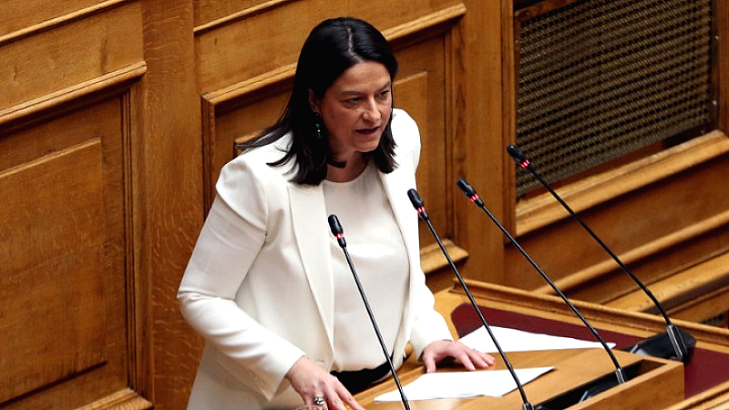 Η Νίκη Κεραμέως υπερασπίζεται το νομοσχέδιο του υπουργείου Εργασίας: Στήριξη στους εργαζόμενους